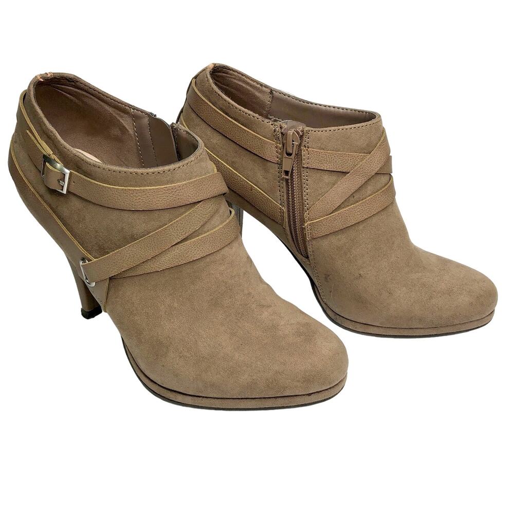 Fergalicious by Fergie Crissy Gray Strappy Sexy Stiletto Ankle Bootie 7.5 M